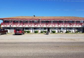 Anchor Motel & Rv Park has Balcony rooms