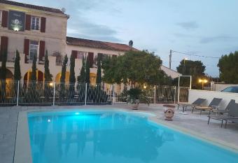 Hotel Le Mas Saint Joseph has Balcony rooms