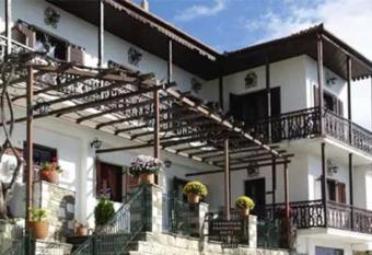 Pilioritiko Spiti has Balcony rooms