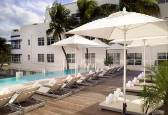 Hotel Breakwater South Beach has Balcony rooms