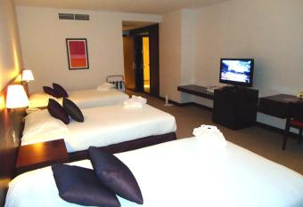 Al Jazira Club Hotel allows 18 year olds to book a room