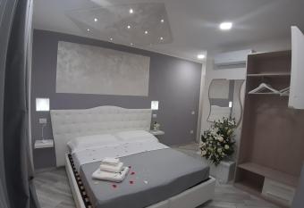 Il Diamante has Balcony rooms