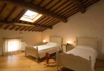 Villa de Winckels has rooms with a private hot tub