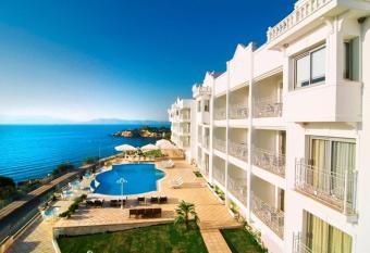 LaVista Boutique Hotel & SPA has Balcony rooms