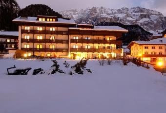 Hotel Antares has Balcony rooms