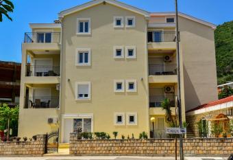 Apartmani Marina Kopitovic has Balcony rooms