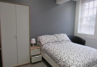 Pear Tree Inn allows 18 year olds to book a room