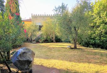 Budget Romance Tower Studio has Balcony rooms