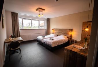 B&B bij de 3 linden has Balcony rooms