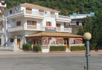 Hotel Lagjini has Balcony rooms