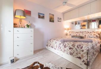 Hartha Appartment Brigitte has Balcony rooms