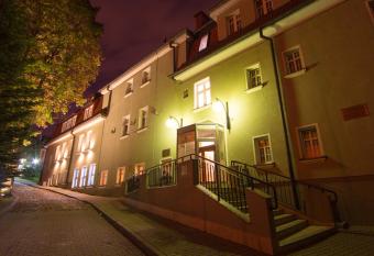 Centrum25 has Balcony rooms