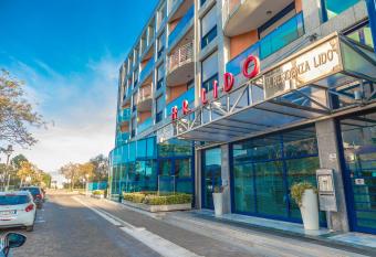 Lido Hotel Residence has Balcony rooms