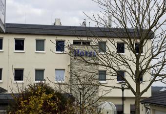 Panorama Hotel allows 18 year olds to book a room