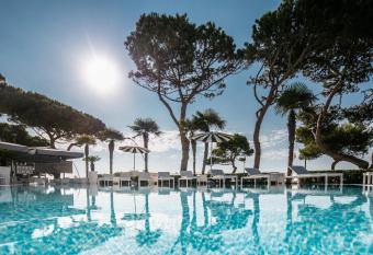 Hotel Bellavista has Balcony rooms