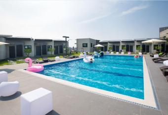 Jeju Christmas Resort has Balcony rooms