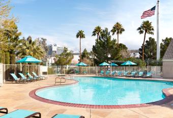 Residence Inn by Marriott Las Vegas Convention Center allows 18 year olds to book a room