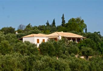 Ktima Dafnes has Balcony rooms