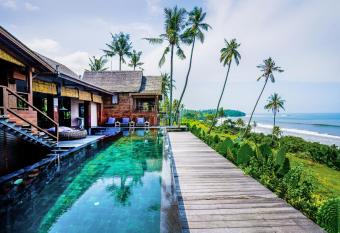 Villa Tao has Balcony rooms