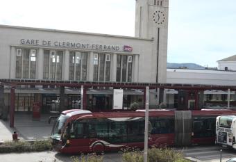 Le Petit Terminus - GARE SNCF allows 18 year olds to book a room