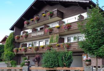 Gasthof - Pension Schamberger has Balcony rooms