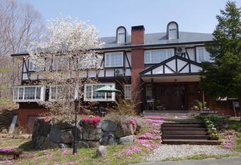 Gasthof AuhiAuday allows 18 year olds to book a room