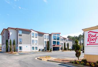 Red Roof Inn Locust Grove allows 18 year olds to book a room