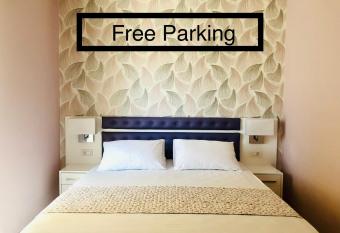 Lovely Apartments has Balcony rooms