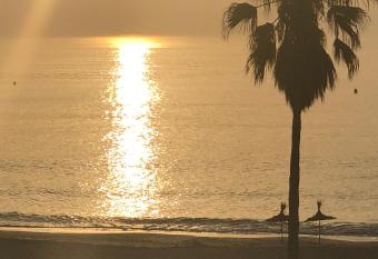 Al Amine Plage has Balcony rooms
