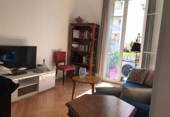 Nissa la Bella has Balcony rooms