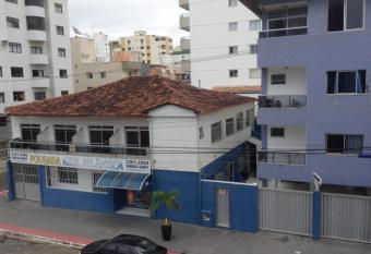 Pousada Azul Atl  ntica allows 18 year olds to book a room