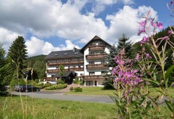 Hotel Th  ringer Wald has Balcony rooms