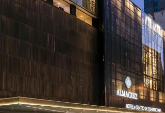 Almacruz Hotel y Centro de Convenciones (Ex Galer  as) has Smoking rooms