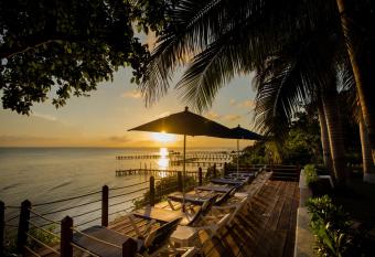 Hotel La Joya Isla Mujeres has Balcony rooms