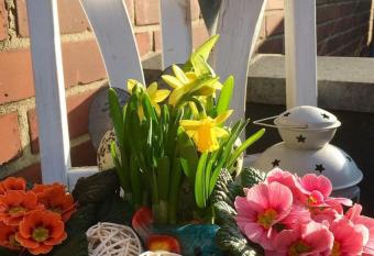 Apartment Glesch has Balcony rooms