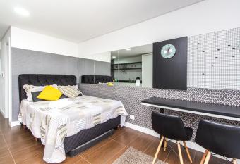 Studio Central e Planejado - 7th023 has Balcony rooms