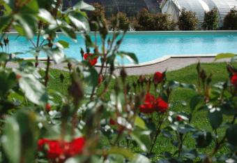 Le Serre Suites & Apartments allows 18 year olds to book a room