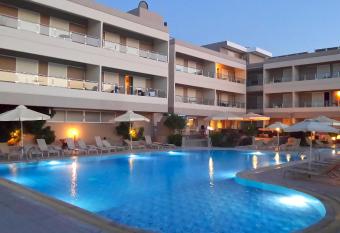 Agela Hotel & Apartments allows 18 year olds to book a room