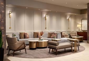 Washington Marriott at Metro Center allows 18 year olds to book a room