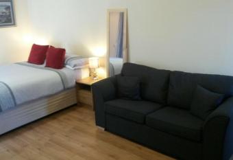 Soroba House has Balcony rooms