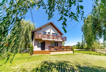 Casa Nitu has Balcony rooms