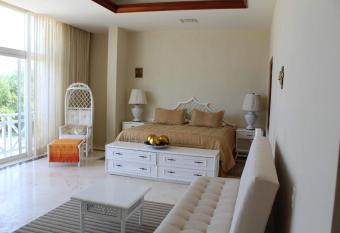 Puerta del Mar Cozumel has Balcony rooms