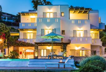 Roses Beach has Balcony rooms