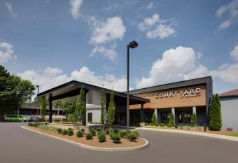 Courtyard by Marriott Atlanta Windy Hill/Ballpark has Balcony rooms