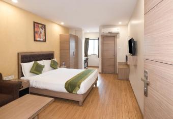 Treebo Trend Pal Comfort allows 18 year olds to book a room