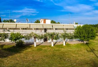 Michalos Apartments has Balcony rooms