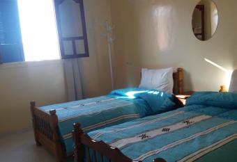 Blue Waves apartment has Smoking/Balcony rooms