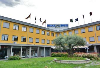 Melas Hotel allows 18 year olds to book a room