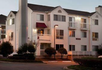 Sonesta Es Suites Dallas Central Expressway has Balcony rooms