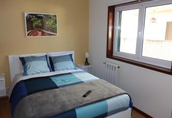 Arouca Guest House has Balcony rooms